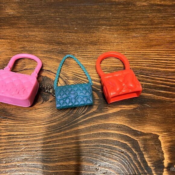 Lot 50+ Disney Minnie Mouse Figures Bowtique Dress Up Snap On Clothes  Hats Shoe - Picture 6 of 9